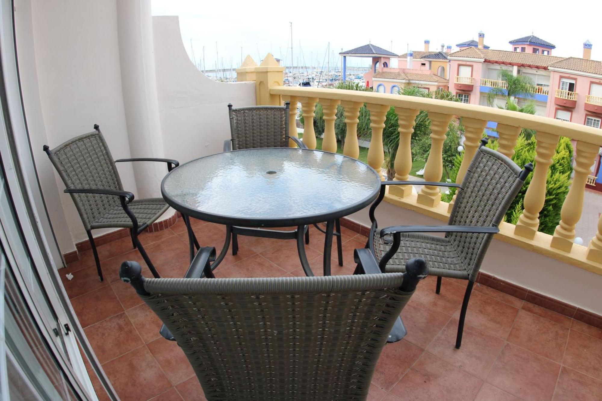 Apartamentos Marina Internacional Torrevieja Exterior foto